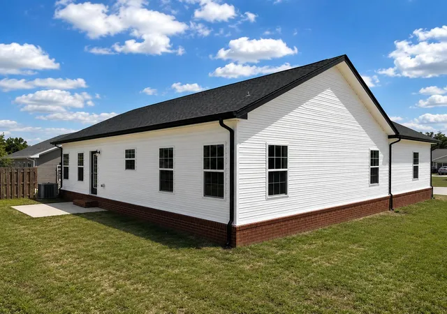 Photo 28 of Single family home for sale at 1318 E Mt Vernon St, Somerset, KY 42501 | MLS# 26020201 | Listing updated on 2026-07-29