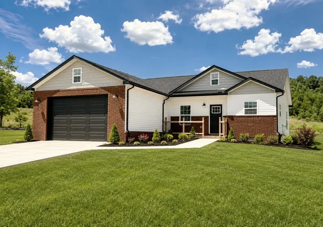 Photo 2 of Single family home for sale at 1318 E Mt Vernon St, Somerset, KY 42501 | MLS# 26020201 | Listing updated on 2026-07-29