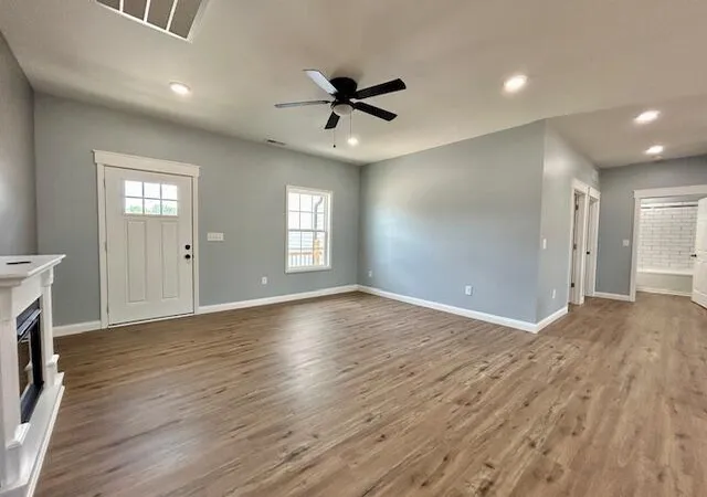 Photo 4 of Single family home for sale at 1318 E Mt Vernon St, Somerset, KY 42501 | MLS# 26020201 | Listing updated on 2026-07-29
