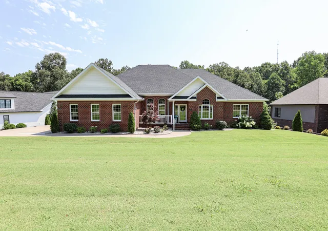 Photo 1 of Sale Pending at 295 Wildcat Tr, Paducah, KY 42003 | MLS# 26021302 | Listing updated on 2026-08-07