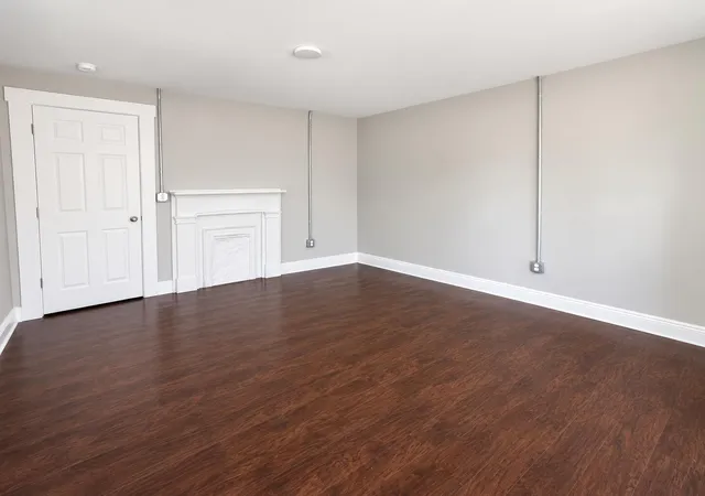 Listing Photo 3 - Condo for sale in building located at 107 Ross St, Nicholasville, KY 40356