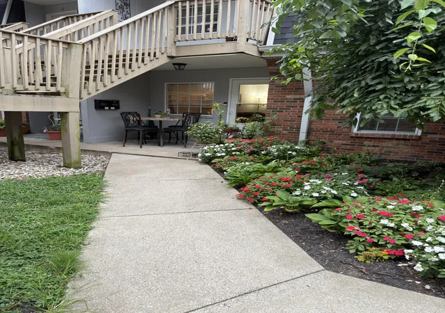 Photo 1 of Condo for sale at 333 E 4th Street #A1, Frankfort, KY 40601 | MLS# 26020950 | Listing updated on 2026-08-24