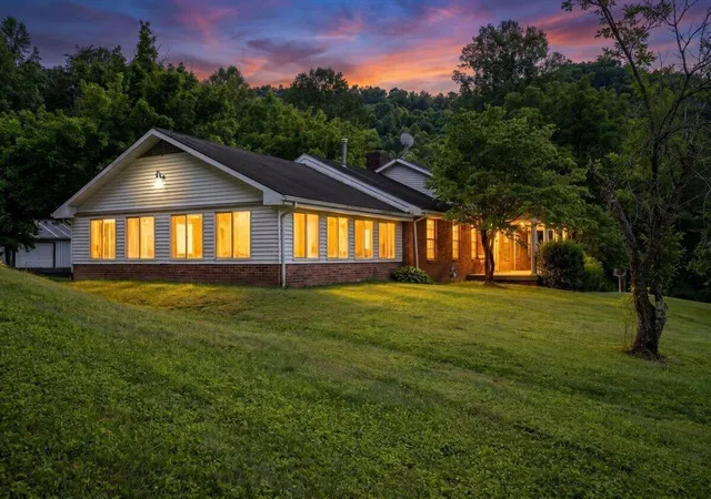Photo 3 of Single family home for sale at 4475 Campton Rd, Stanton, KY 40380 | MLS# 26021553 | Listing updated on 2026-08-25