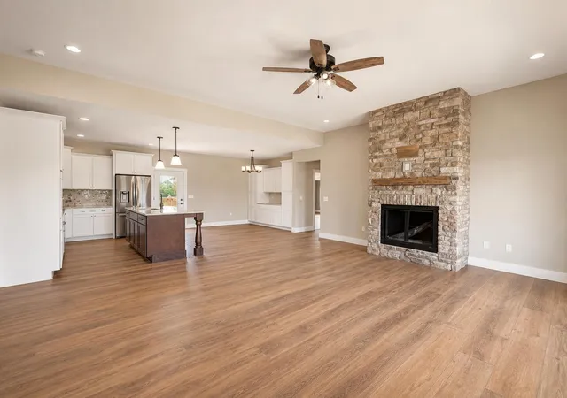 Photo 3 of Sale Pending at 116 Cabela Dr, Richmond, KY 40475 | MLS# 26020151 | Listing updated on 2026-09-07