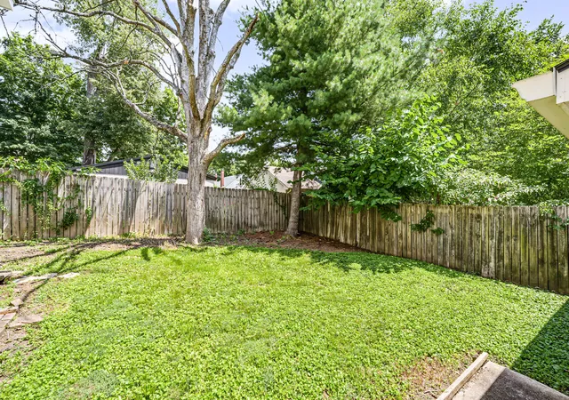 Photo 48 of Single family home for sale at 208 S Winter St, Midway, KY 40347 | MLS# 26020088 | Listing updated on 2026-09-08