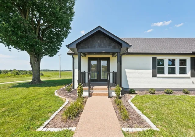 Photo 3 of Single family home for sale at 1470 N State Route 93, Kuttawa, KY 42055 | MLS# 26020409 | Listing updated on 2026-08-03