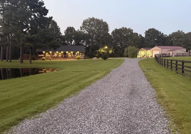 Photo 4 of Single family home for sale at 214 Boone Hl Rd, Benton, KY 42025 | MLS# 26020204 | Listing updated on 2026-08-31
