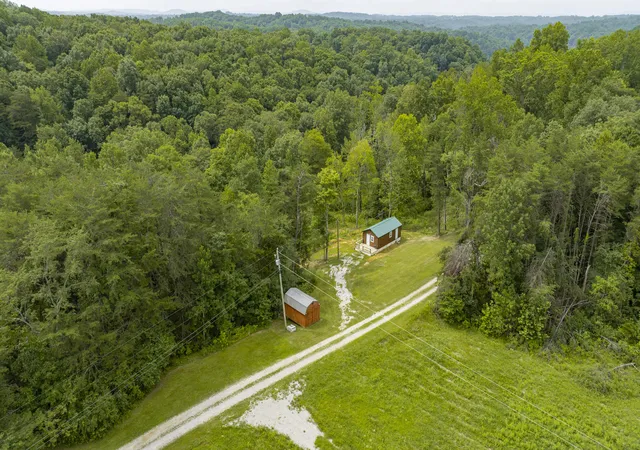 Photo 2 of Single family home for sale at 439 Lakepoint View Rd, Monticello, KY 42633 | MLS# 26020139 | Listing updated on 2026-07-28