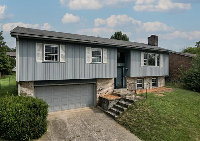 Photo 1 of Single family home for sale at 3805 Merridew Way, Lexington, KY 40514 | MLS# 26020162 | Listing updated on 2026-08-24