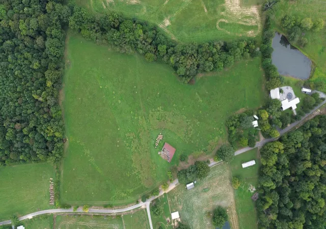 Photo 3 of Sale Pending at 1158 Acres Lee Bob Carter Rd, Columbia, KY 42728 | MLS# 26023439 | Listing updated on 2026-09-13