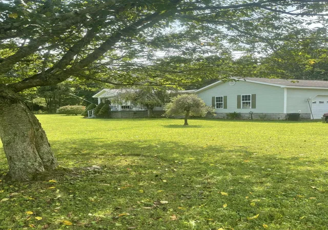 Photo 3 of Sale Pending at 24667 N Us 119 Hwy, Cumberland, KY 40823 | MLS# 26020167 | Listing updated on 2026-09-15