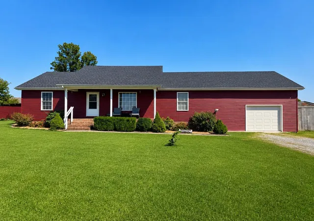 Photo 1 of Single family home for sale at 2040 Wayside Inn Rd, Barlow, KY 42024 | MLS# 26020146 | Listing updated on 2026-09-29
