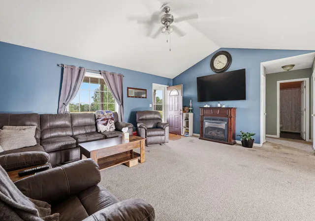Photo 3 of Single family home for sale at 2040 Wayside Inn Rd, Barlow, KY 42024 | MLS# 26020146 | Listing updated on 2026-09-29