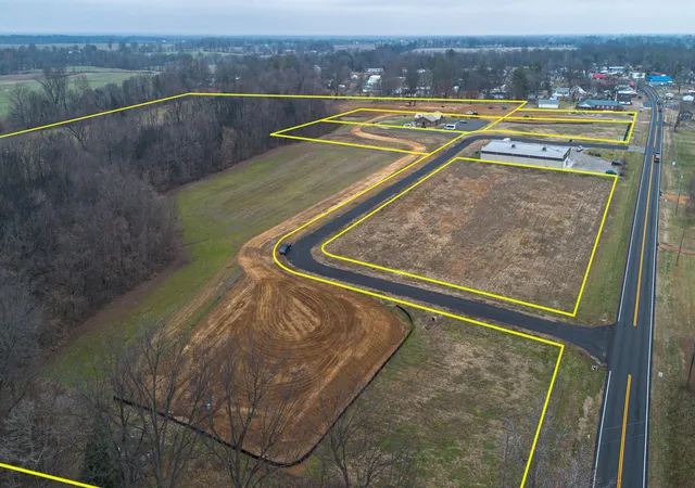 Photo 2 of Land for sale at Lot B Barlow Rd, Barlow, KY 42024 | MLS# 26021527 | Listing updated on 2026-09-09