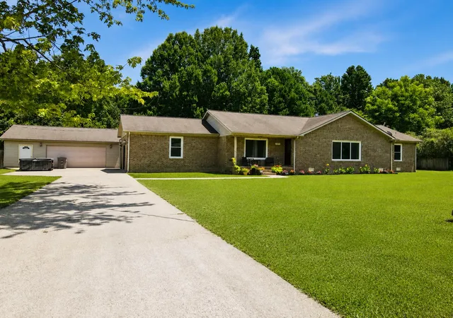 Photo 4 of Sale Pending at 349 Anita Ln, Ledbetter, KY 42058 | MLS# 26020169 | Listing updated on 2026-09-21