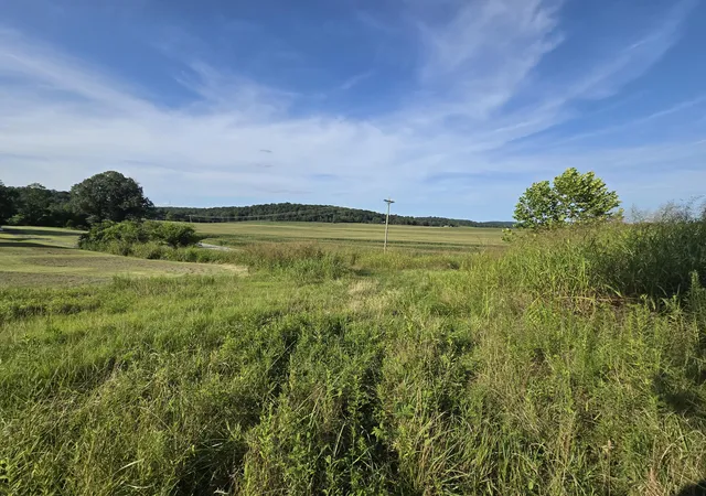 Photo 2 of Sale Pending at 8873 Farmersville Rd, Fredonia, KY 42411 | MLS# 26020427 | Listing updated on 2026-09-04