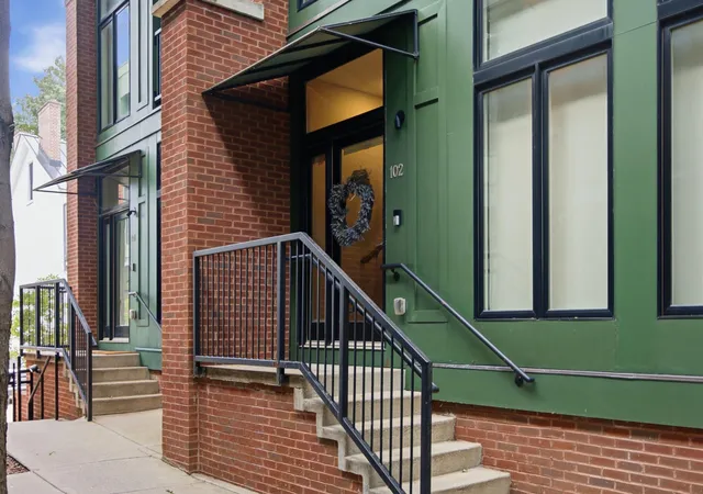 Photo 4 of Sale Pending at 622 W Main St #102, Lexington, KY 40508 | MLS# 26020796 | Listing updated on 2026-08-30