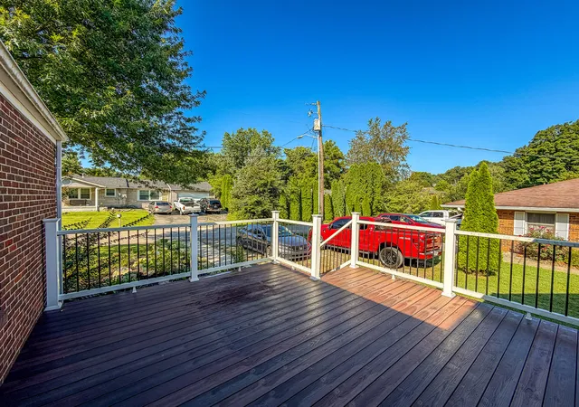 Photo 4 of Sale Pending at 365 Williams St, Mount Vernon, KY 40456 | MLS# 26020183 | Listing updated on 2026-09-08