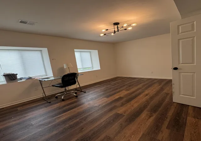 Photo 3 of Single family home for sale at 3317 Fox Tr Rd, Lexington, KY 40515 | MLS# 26020189 | Listing updated on 2026-10-06