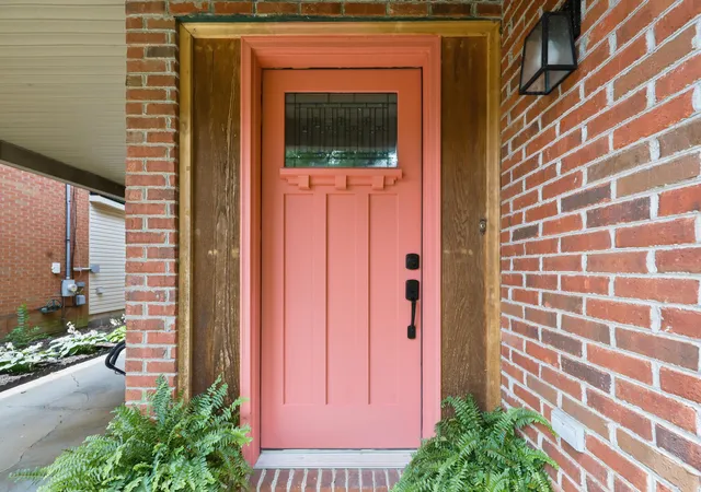 Photo 3 of Single family home for sale at 1438 Vintage Cir, Lexington, KY 40517 | MLS# 26021011 | Listing updated on 2026-08-05