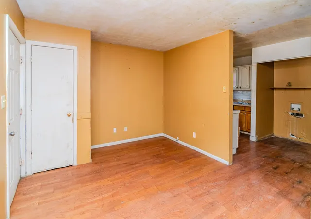 Photo 2 of Single family home for sale at 457 Chestnut St, Lexington, KY 40508 | MLS# 26020508 | Listing updated on 2026-09-04