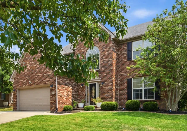 Photo 3 of Single family home for sale at 2841 Sandersville Rd, Lexington, KY 40511 | MLS# 26021925 | Listing updated on 2026-09-23