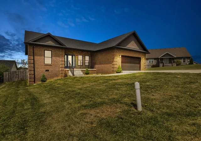 Photo 2 of Sale Pending at 108 Oak View Dr, Mount Sterling, KY 40353 | MLS# 26020219 | Listing updated on 2026-08-24