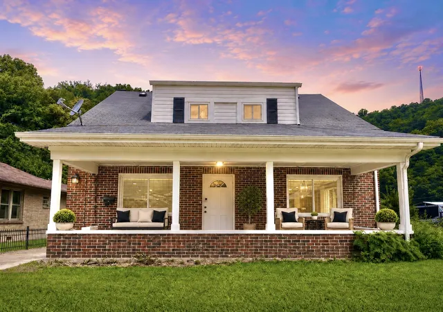 Photo 2 of Single family home for sale at 57 Cornelia Ave, Whitesburg, KY 41858 | MLS# 26020230 | Listing updated on 2026-09-16