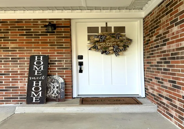 Photo 3 of Sale Pending at 110 Oriole St, Carlisle, KY 40311 | MLS# 26020478 | Listing updated on 2026-09-06