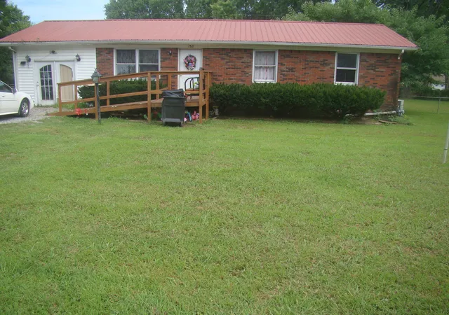 Photo 1 of Single family home for sale at 158 Sunset Cir, Cadiz, KY 42211 | MLS# 26020265 | Listing updated on 2026-08-04