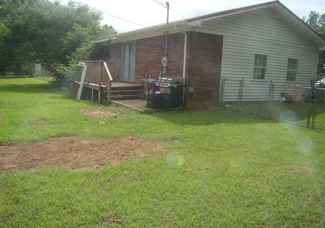 Photo 2 of Single family home for sale at 158 Sunset Cir, Cadiz, KY 42211 | MLS# 26020265 | Listing updated on 2026-08-04