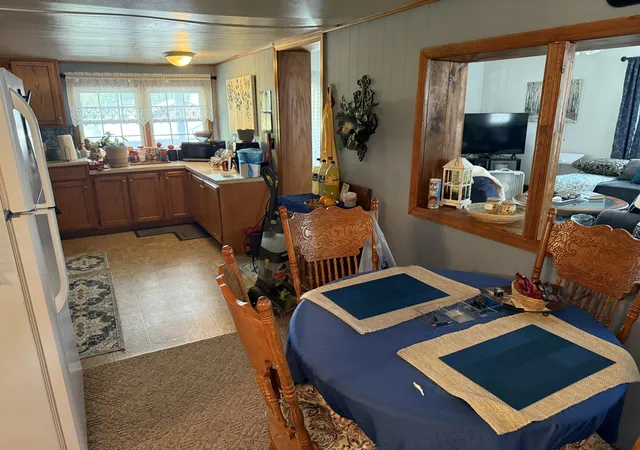 Photo 4 of Single family home for sale at 10833 Battlefield Memorial Hwy, Berea, KY 40403 | MLS# 26020271 | Listing updated on 2026-08-25