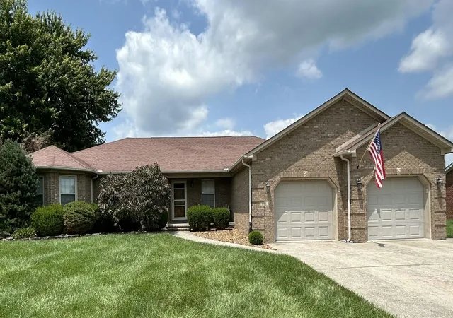 Photo 2 of Sale Pending at 101 Dale Ave, Berea, KY 40403 | MLS# 26020287 | Listing updated on 2026-07-31