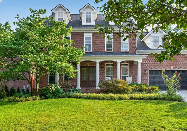 Photo 1 of Single family home for sale at 3176 Hemingway Ln, Lexington, KY 40513 | MLS# 26020365 | Listing updated on 2026-08-02