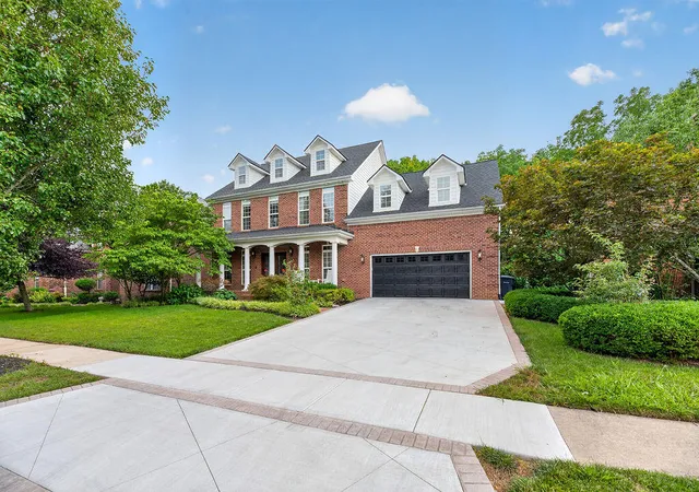 Photo 3 of Single family home for sale at 3176 Hemingway Ln, Lexington, KY 40513 | MLS# 26020365 | Listing updated on 2026-08-02