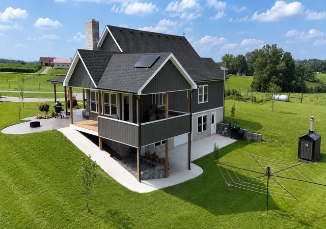Photo 4 of Sale Pending at 180 Caudill Rd, Waynesburg, KY 40489 | MLS# 26020557 | Listing updated on 2026-10-07