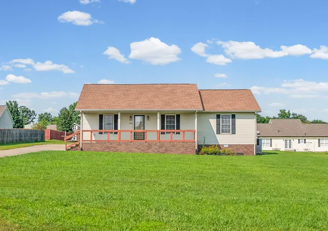 Photo 1 of Sale Pending at 1040 Billy Goat Hl Rd, Hopkinsville, KY 42240 | MLS# 26020292 | Listing updated on 2026-08-22