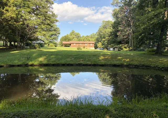 Photo 1 of Single family home for sale at 4221 Tarr Ridge Rd, Frenchburg, KY 40322 | MLS# 26020684 | Listing updated on 2026-09-04