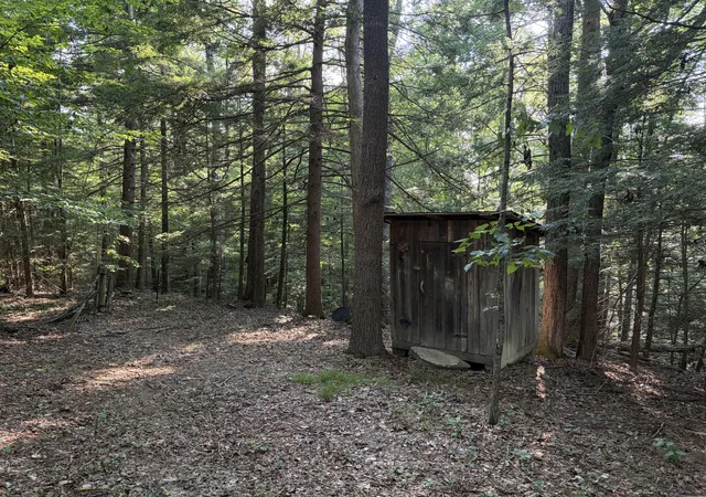 Photo 50 of Single family home for sale at 4221 Tarr Ridge Rd, Frenchburg, KY 40322 | MLS# 26020684 | Listing updated on 2026-09-04