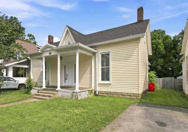 Photo 3 of Single family home for sale at 116 Wilson Ave, Cynthiana, KY 41031 | MLS# 26020712 | Listing updated on 2026-08-24