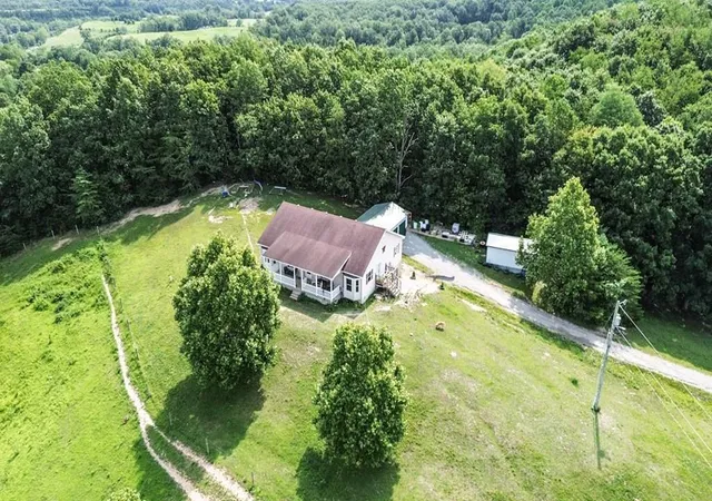 Photo 1 of Single family home for sale at 15 Hope Hl Rd, Flemingsburg, KY 41041 | MLS# 26020304 | Listing updated on 2026-08-03