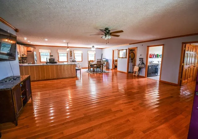 Photo 4 of Single family home for sale at 15 Hope Hl Rd, Flemingsburg, KY 41041 | MLS# 26020304 | Listing updated on 2026-08-03