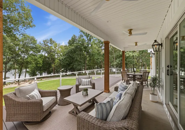 Photo 3 of Single family home for sale at 175 Edgewater Ln, Benton, KY 42025 | MLS# 26020468 | Listing updated on 2026-08-18