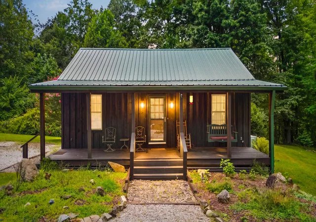 Photo 2 of Single family home for sale at 1435 Pilot Rd, Stanton, KY 40380 | MLS# 26020335 | Listing updated on 2026-09-01