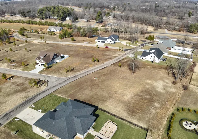 Photo 4 of Land for sale at 130 Overlook Dr, Paducah, KY 42003 | MLS# 26020552 | Listing updated on 2026-07-31