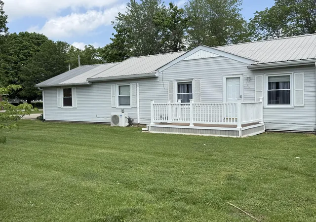 Photo 2 of Sale Pending at 486 St Rt 348, Symsonia, KY 42082 | MLS# 26020738 | Listing updated on 2026-08-25
