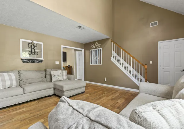 Photo 4 of Sale Pending at 106 Oconner Ct, Georgetown, KY 40324 | MLS# 26020446 | Listing updated on 2026-08-29