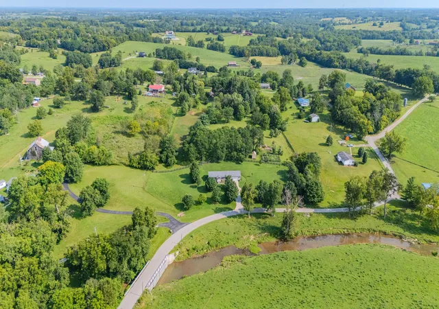 Photo 74 of Single family home for sale at 2725 Goshen Rd, Winchester, KY 40391 | MLS# 26020495 | Listing updated on 2026-08-03