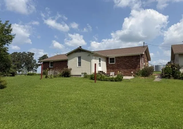 Photo 2 of Single family home for sale at 225 E St Rt 339, Mayfield, KY 42066 | MLS# 26020367 | Listing updated on 2026-08-06