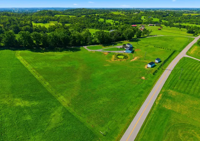 Photo 51 of Sale Pending at 133 Ben Currens Rd, Salvisa, KY 40372 | MLS# 26021024 | Listing updated on 2026-09-01